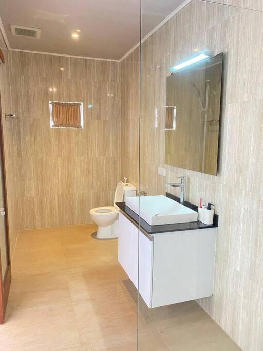 Villa Akmali Umalas 2Br With Private Pool & Jacuzzi Canggu  Exterior photo